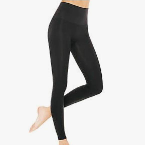 NWT SPANX Assets Red Hot Label Colorblock Seamless Leggings Navy Blu Black L - Picture 2 of 6